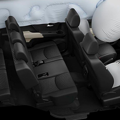 AIRBAGS 
 Cuenta con 2 airbags frontales y 2 laterales para piloto y copiloto, además de 2 airbags tipo cortina que recorren las 3 filas de asientos.