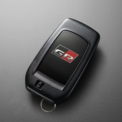 Smart Key, te da acceso sin llaves con encendido cómodo y seguro al acercarte al vehículo.